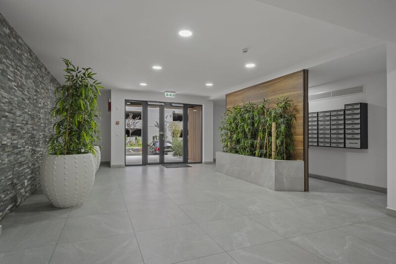 Hills Brauner, garsoniera lux, centrala, loc parcare, metrou 800m